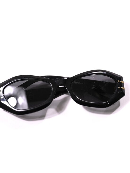 Dior DiorSignature B1U Butterfly Sunglasses in Black main image 6